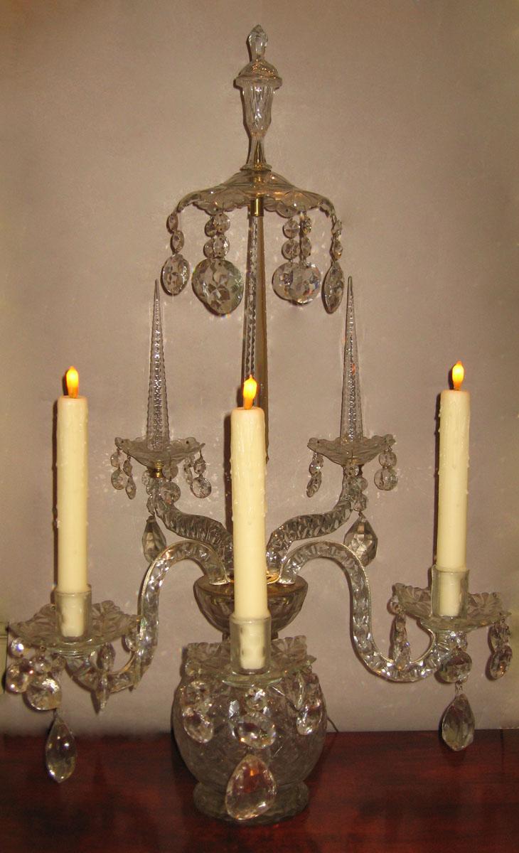 1961.0548.002 Glass candelabrum