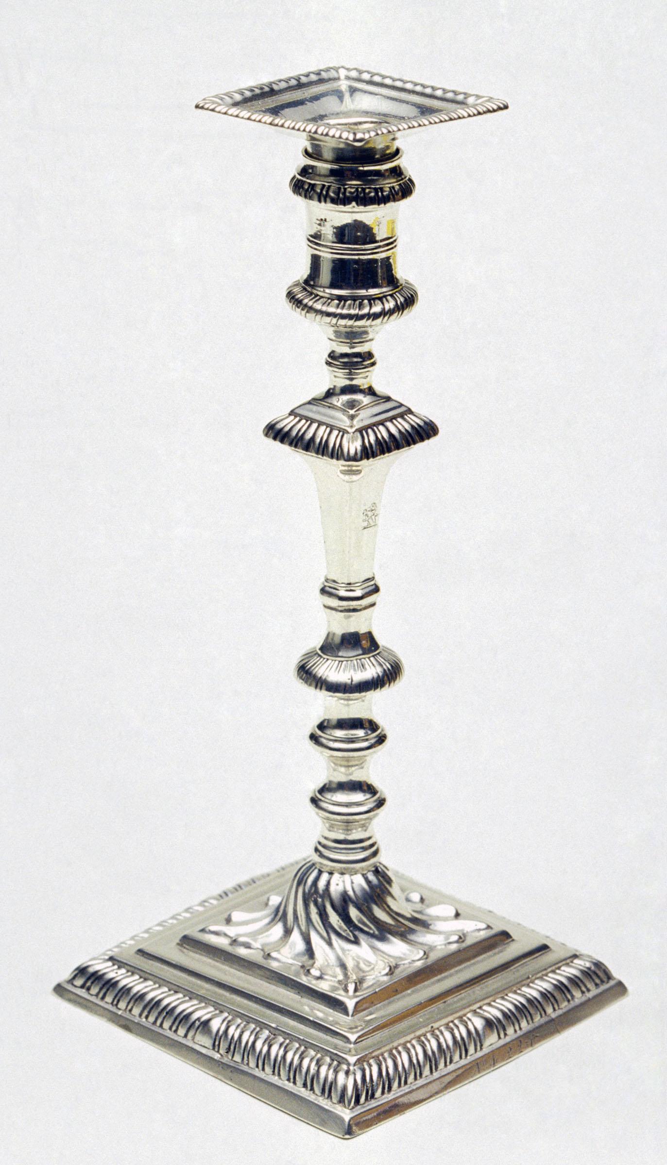1961.0591.001 A, B Candlestick, view 1