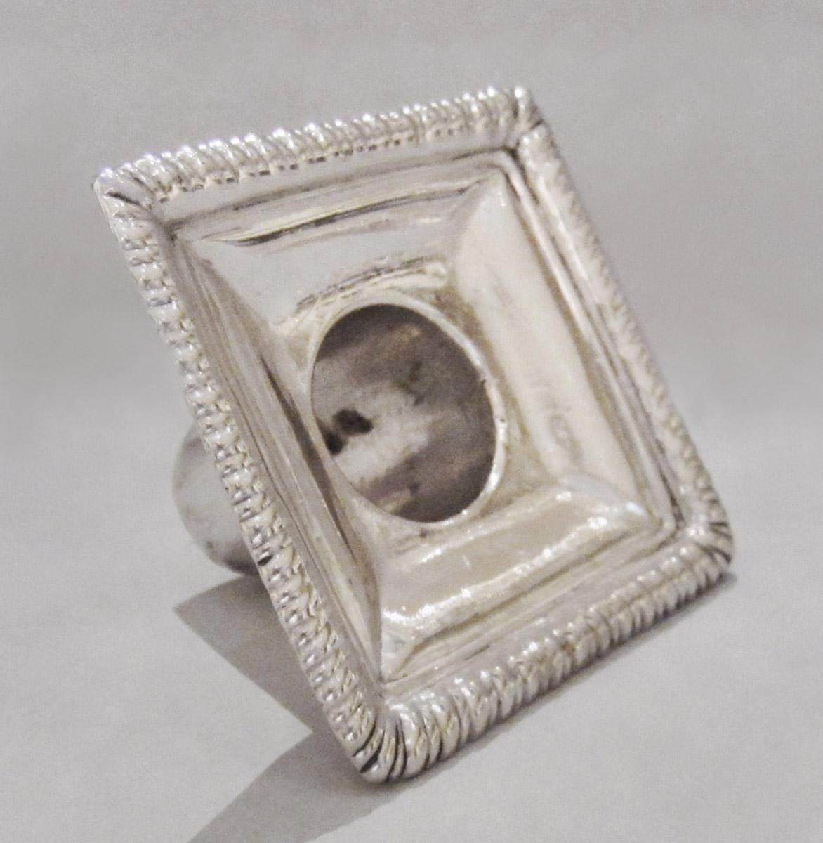 1961.0591.001 B Candlestick, bobeche