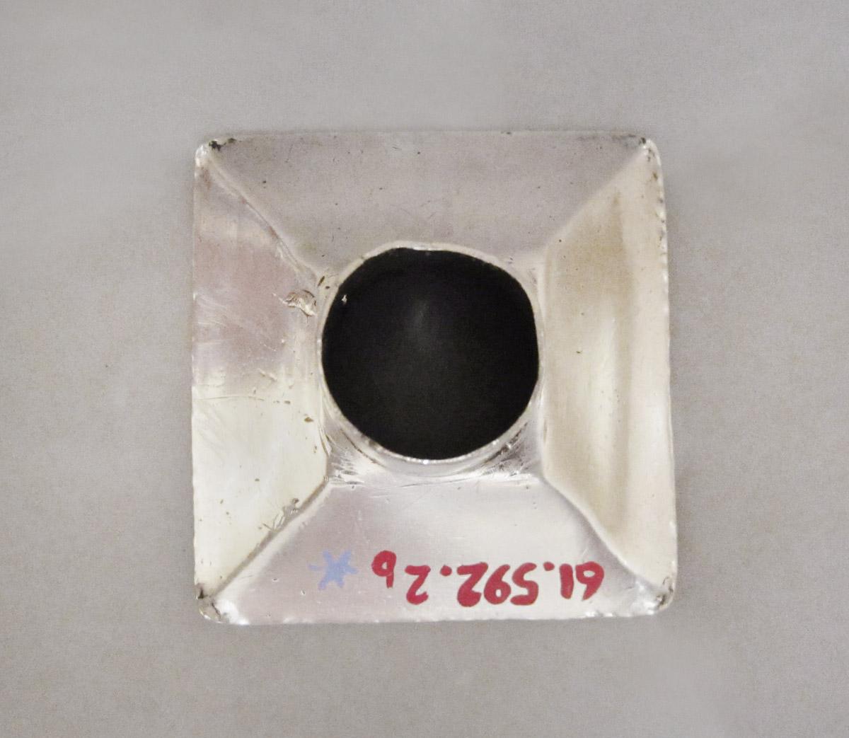 1961.0592.002 B Candelabrum, bobeche, underside