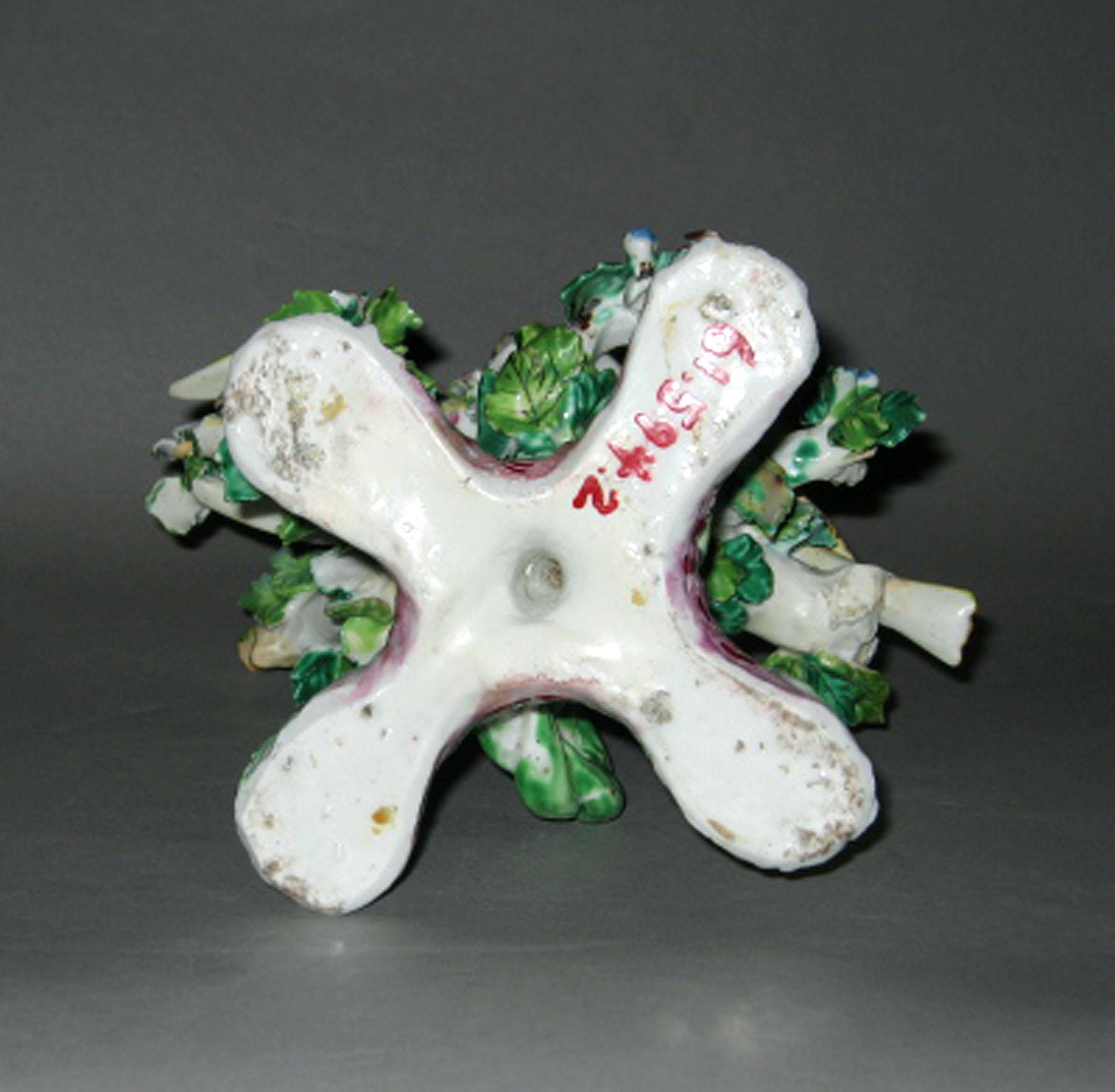 1961.0594.002 Bow porcelain candlestick (underside)
