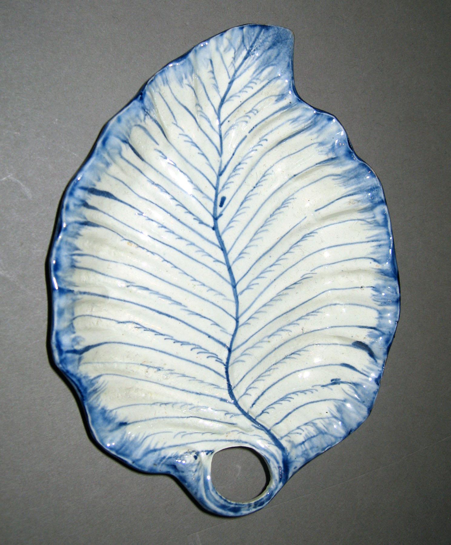 1961.0611 Pearlware dish
