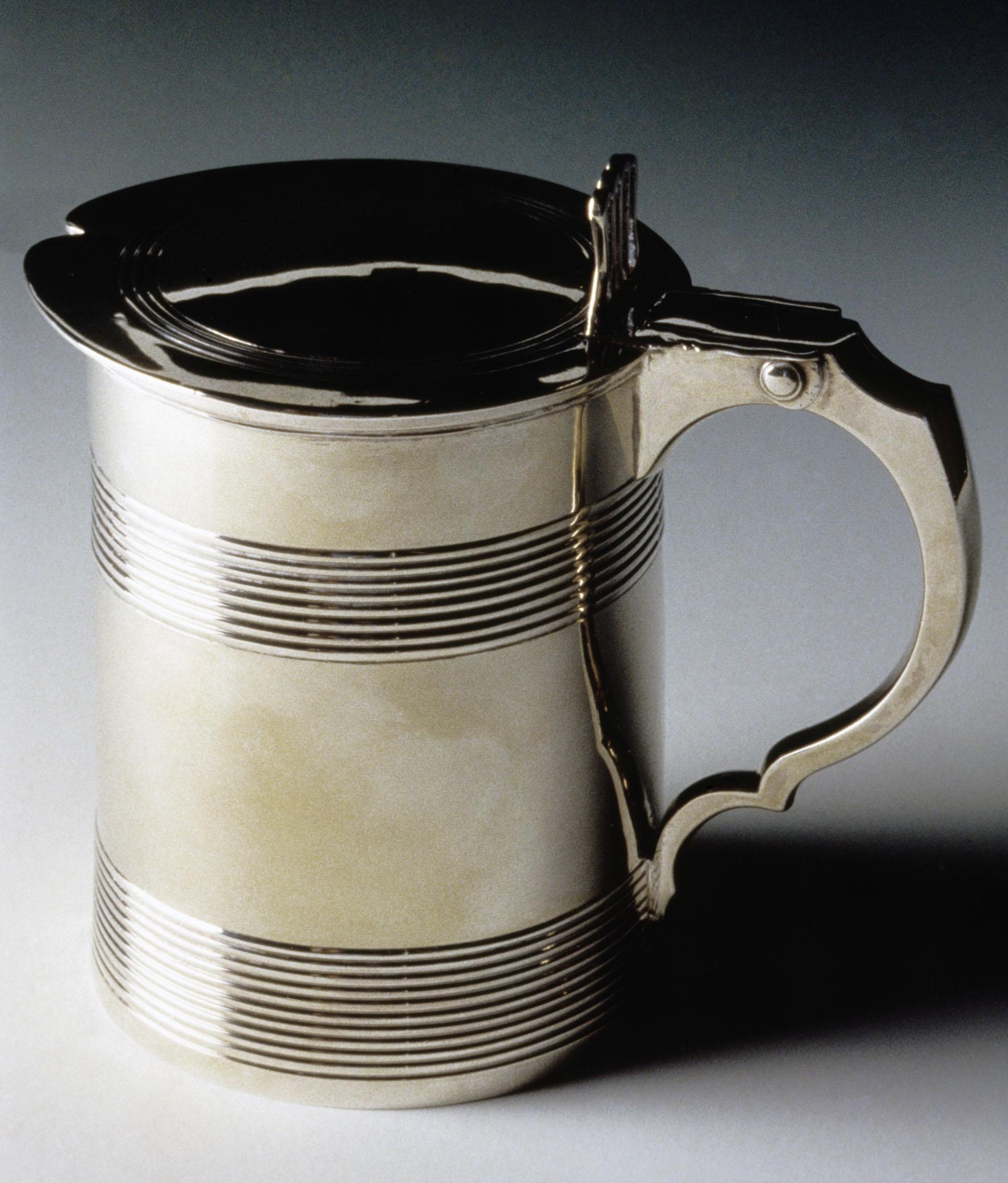 1961.0615 Tankard, view 2