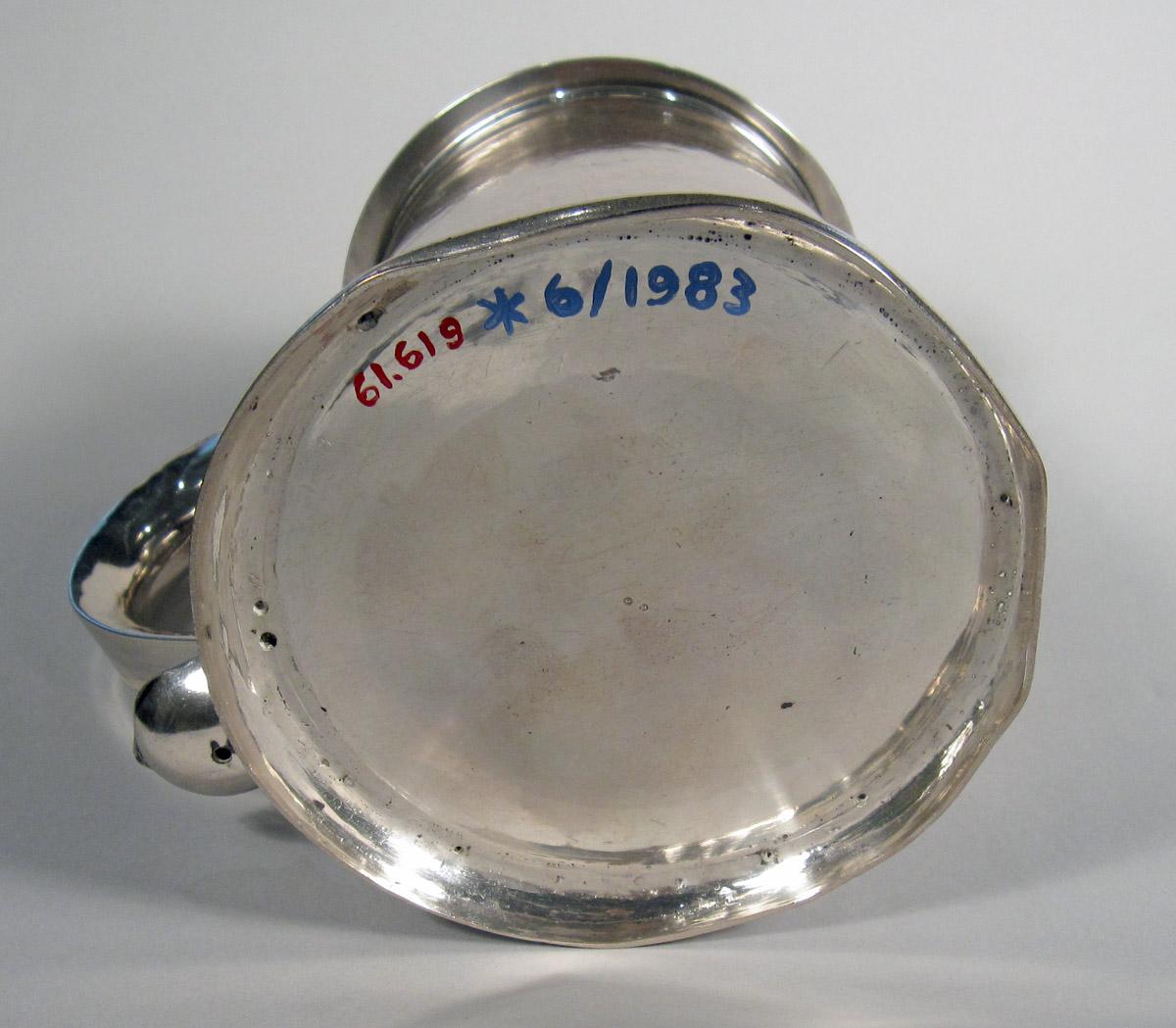 1961.0619 Silver Tankard underside