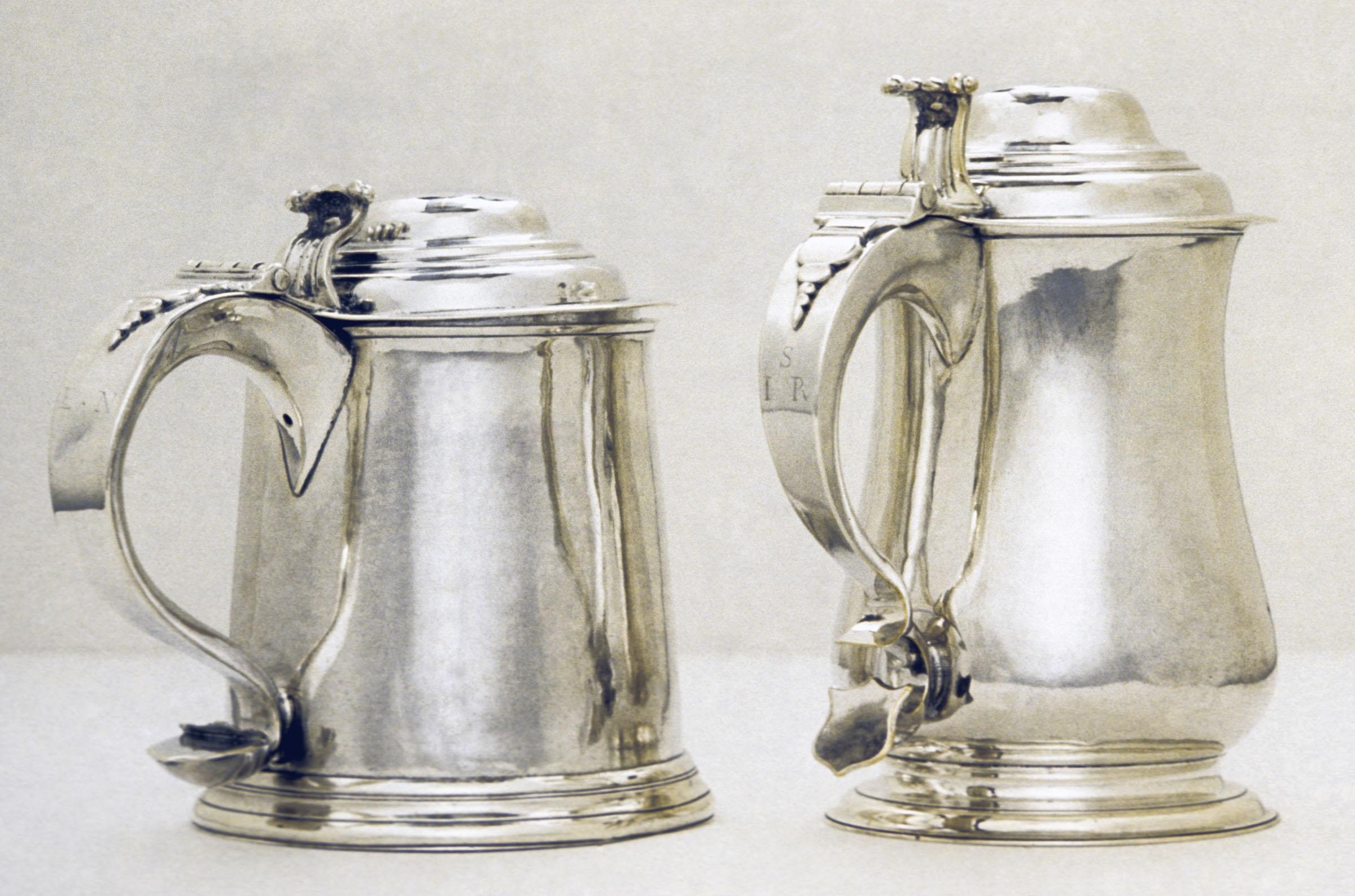 1961.0619, 1961.0620 Tankard, view 2