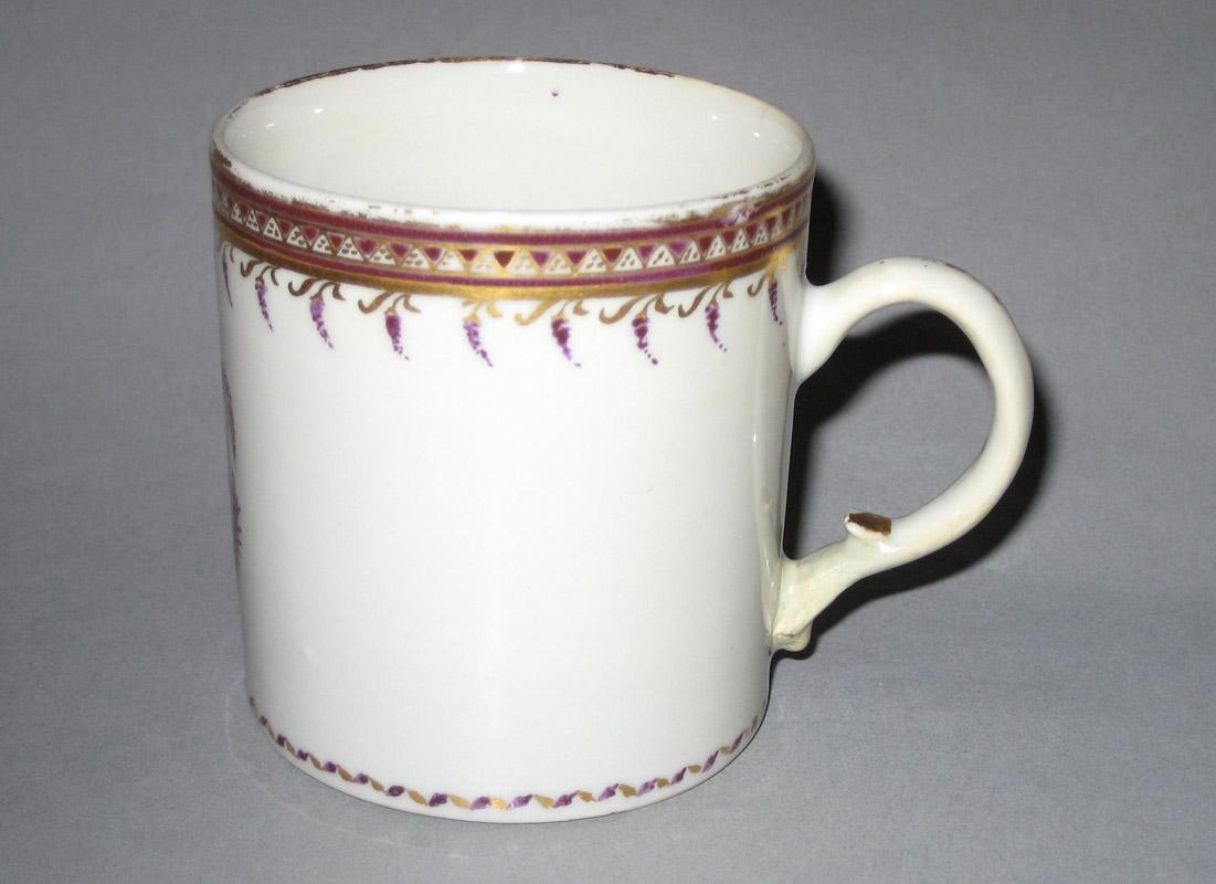 1961.0624.042 Coffee cup