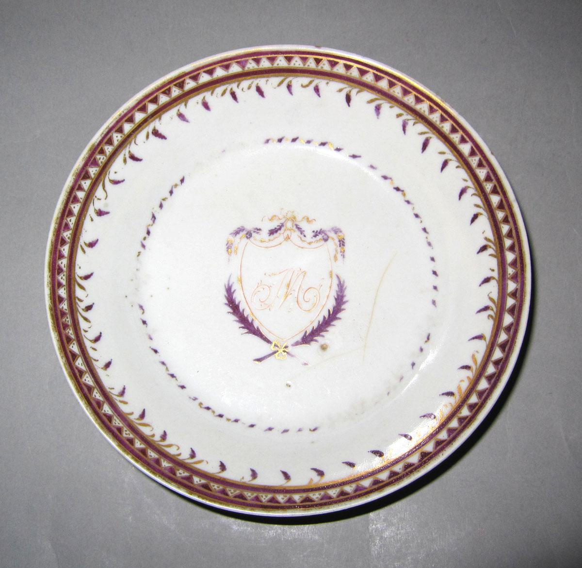 1961.0624.052 Porcelain saucer
