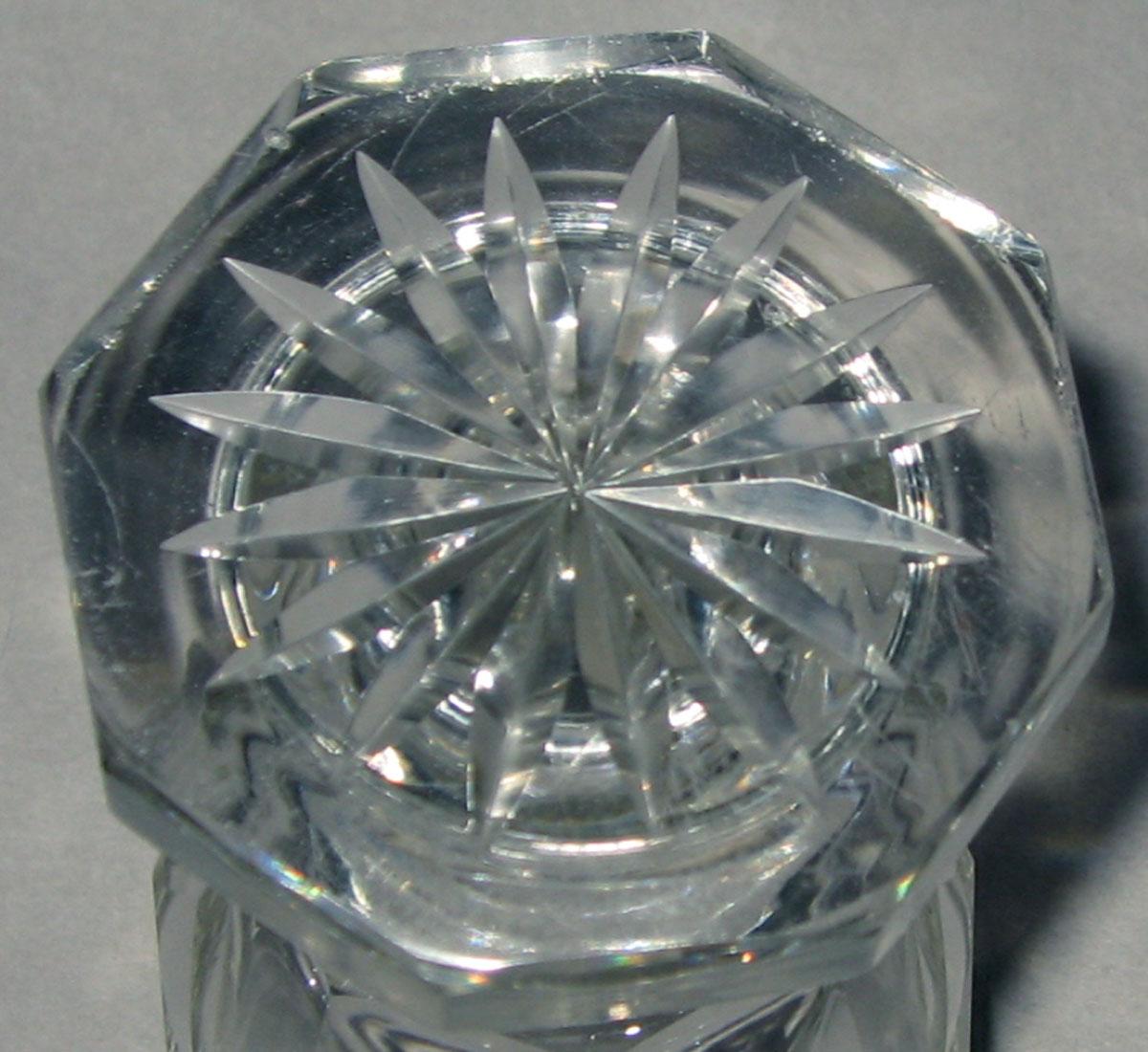 1961.0630.008 Glass ale glass (underside)