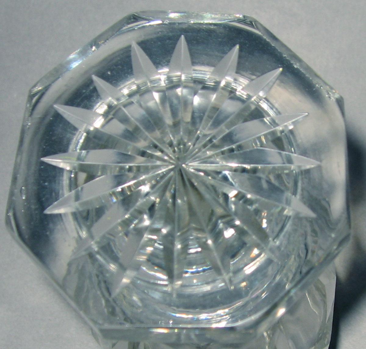 1961.0630.010 Colorless glass ale glass (underside)
