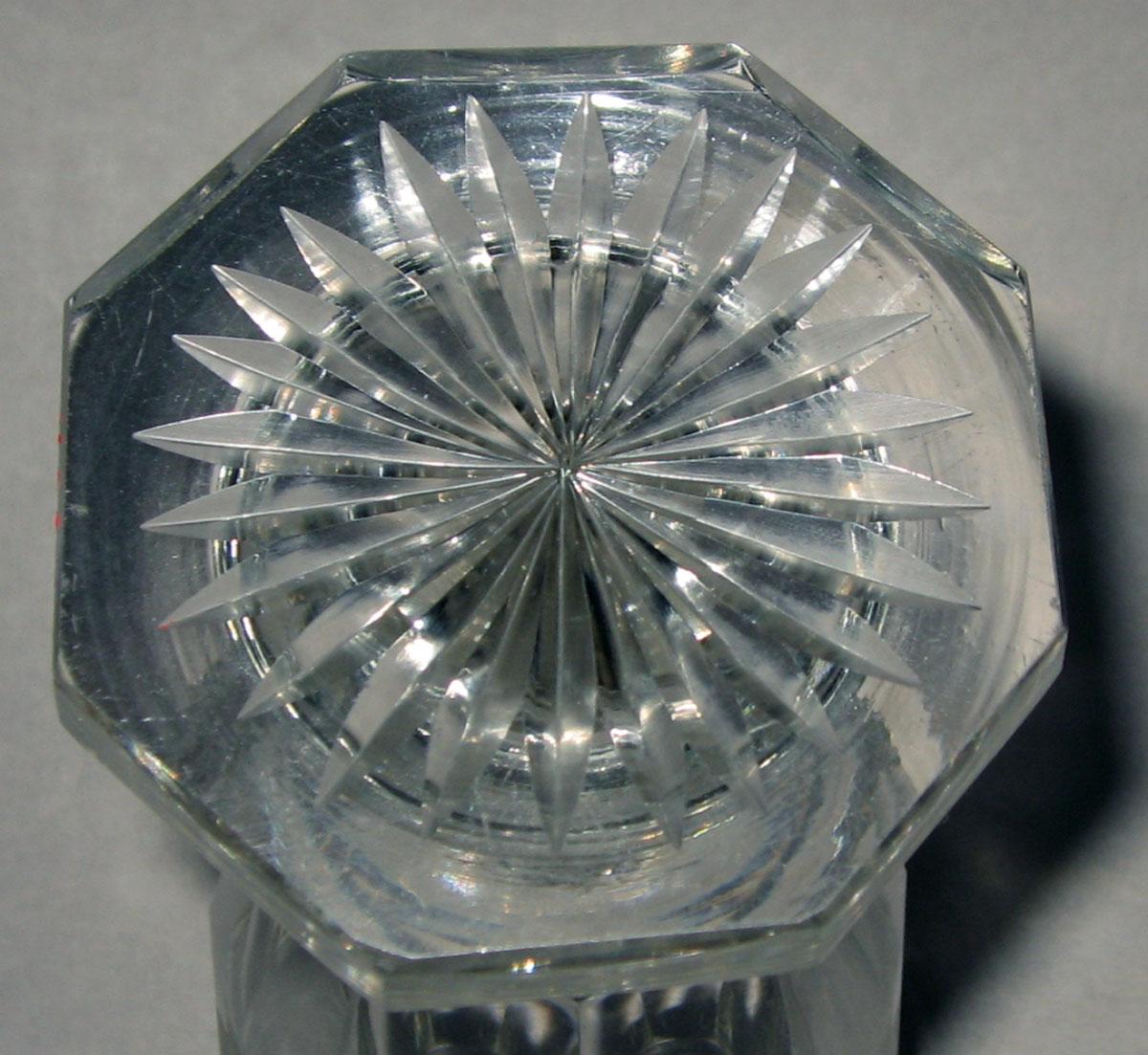 1961.0630.019 Colorless glass wineglass (underside)