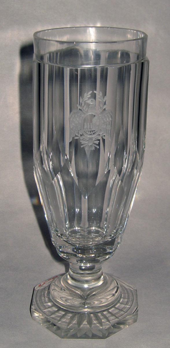 1961.0630.025 Colorless glass wineglass