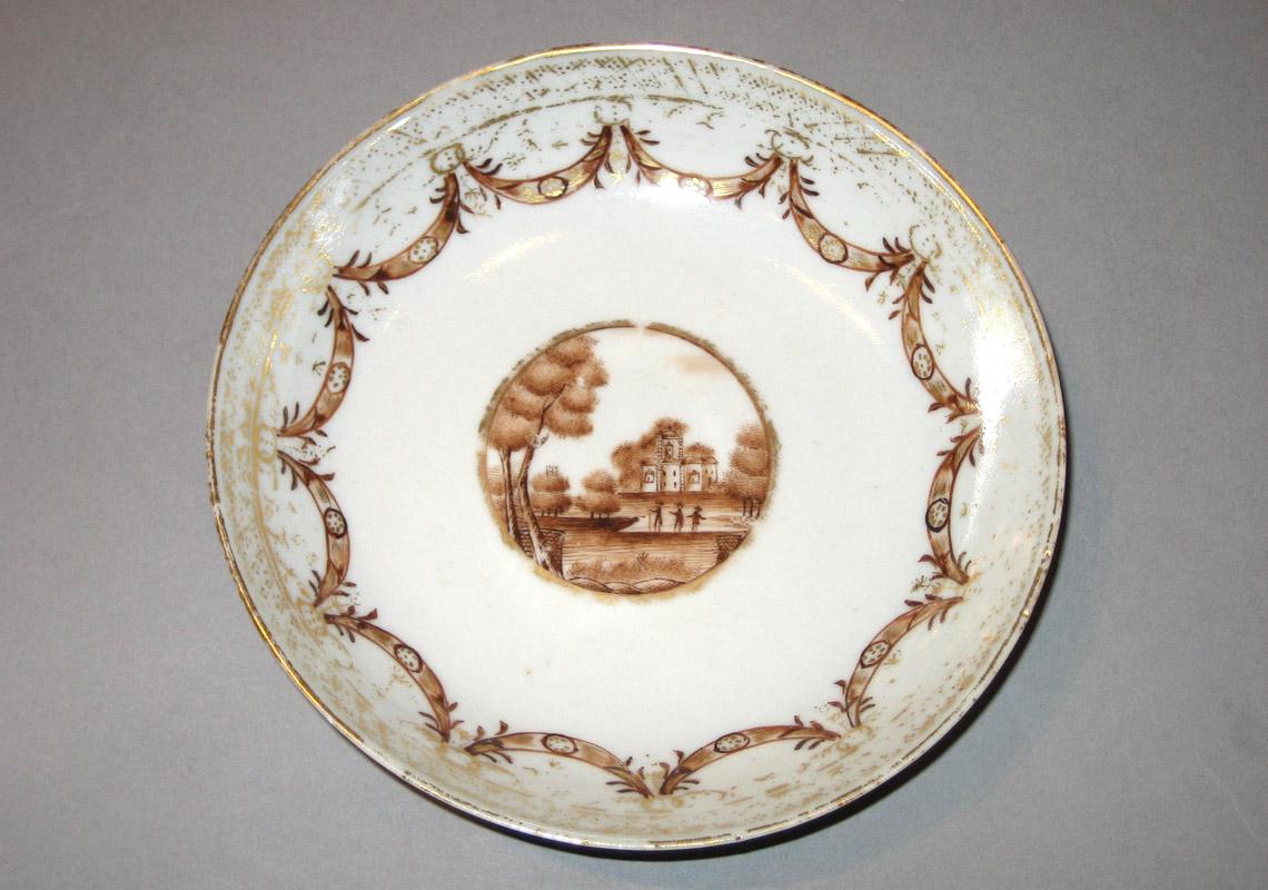 1961.0631.008 Saucer