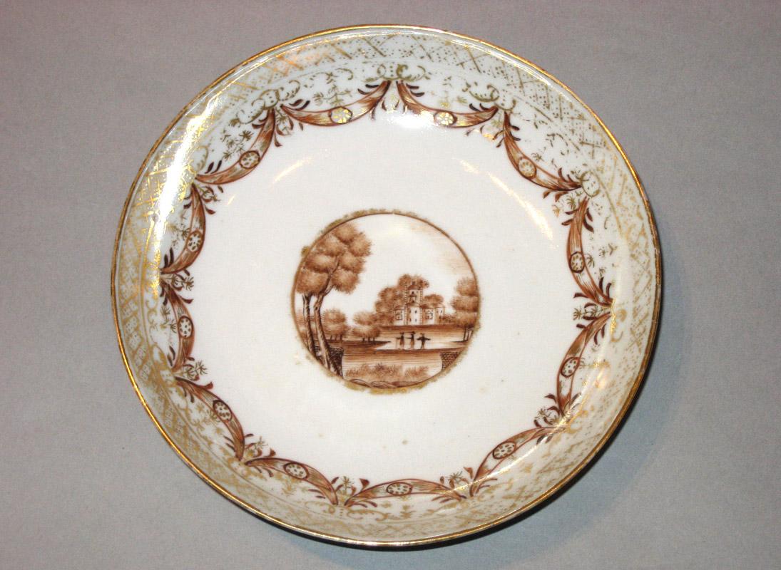 1961.0631.012 Saucer