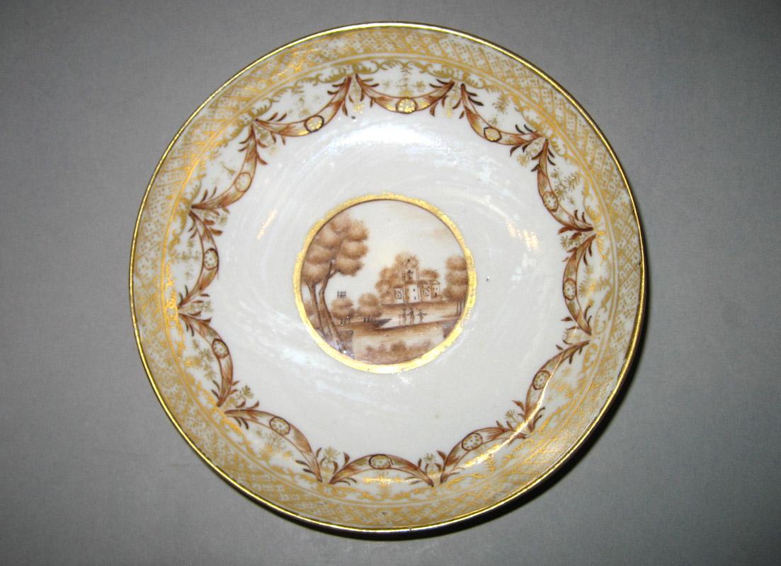 1961.0631.016 Saucer