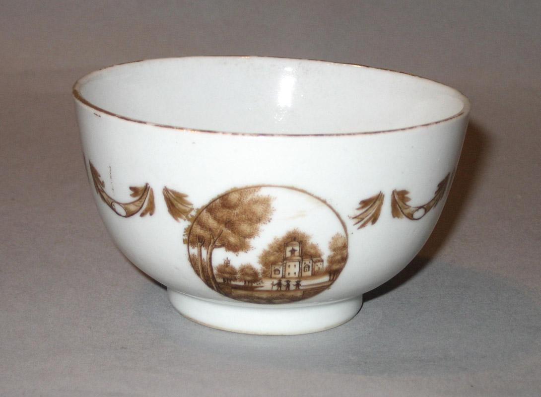 1961.0631.026 Teacup front