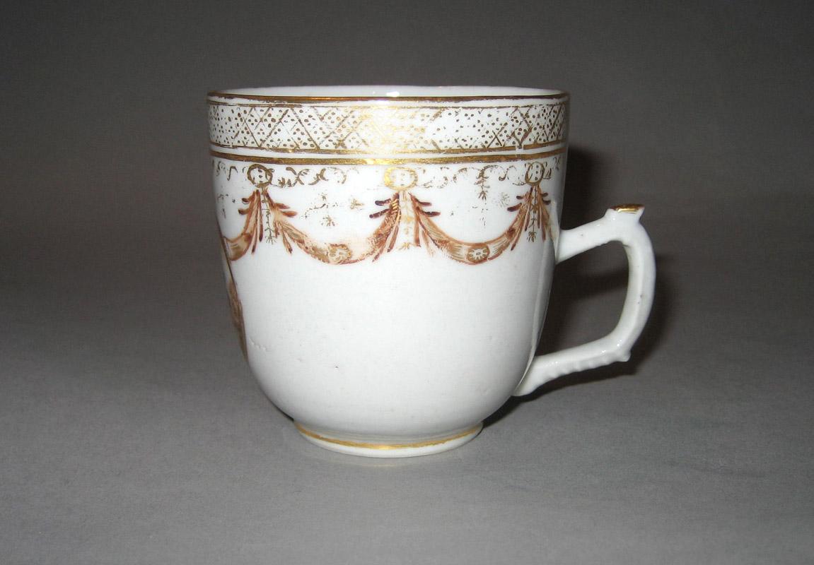 1961.0631.037 Coffee cup