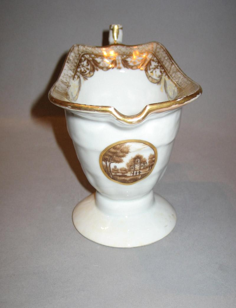 1961.0631.038 Cream pot front