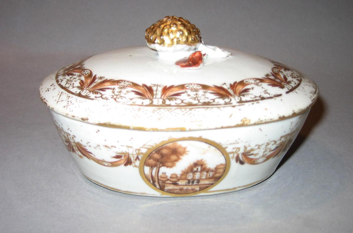 1961.0631.041 Tureen