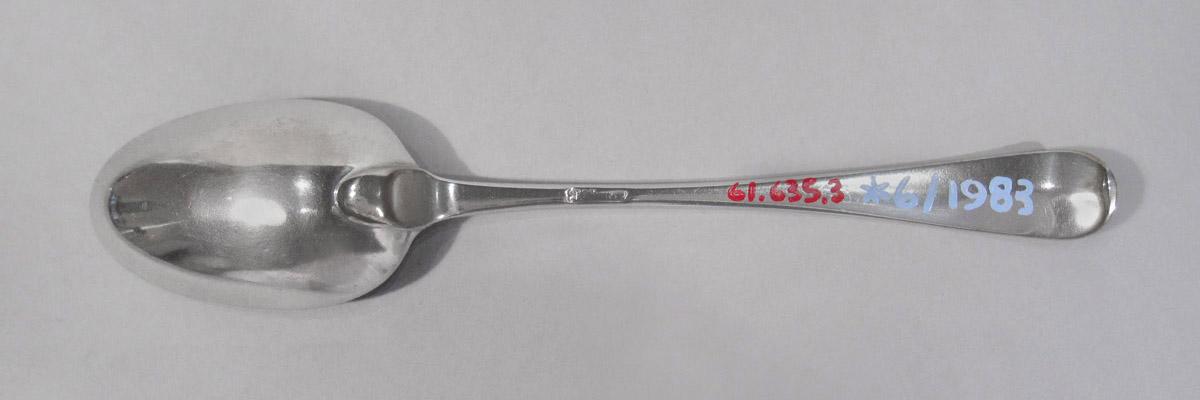 1961.0635.003 Spoon, underside