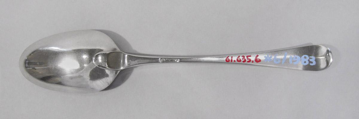 1961.0635.006 Spoon, underside