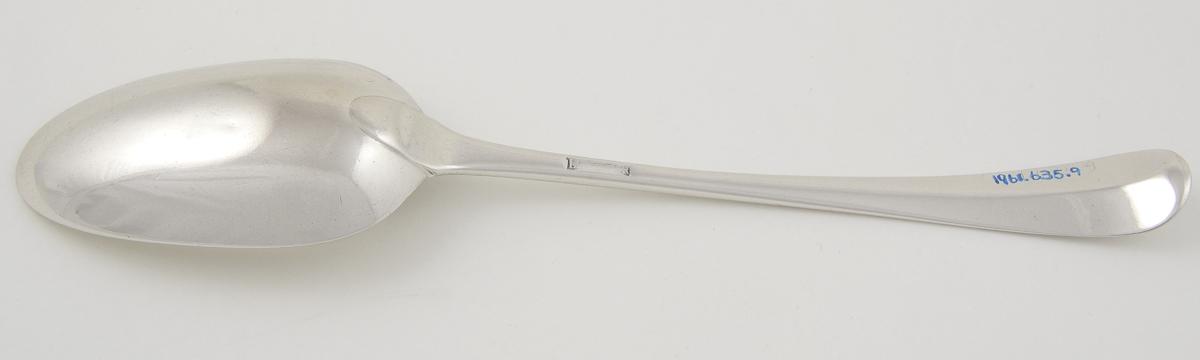 1961.0635.009 Silver Spoon underside