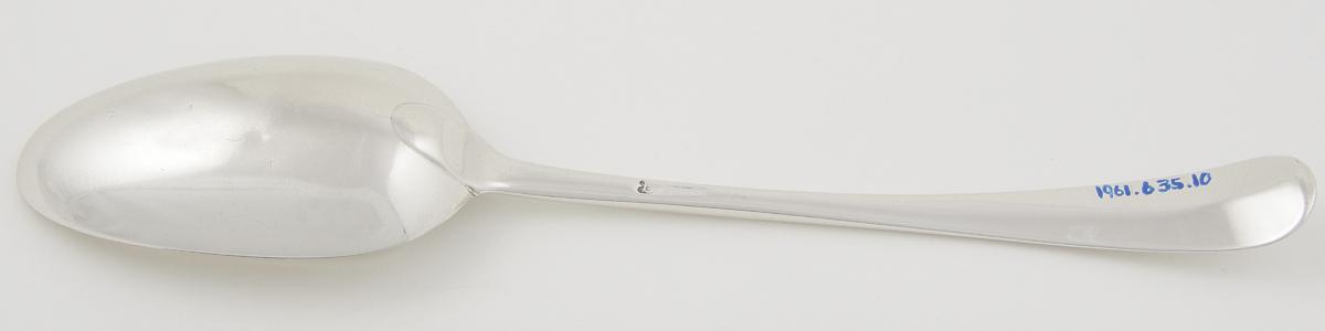 1961.0635.010 Silver Spoon underside