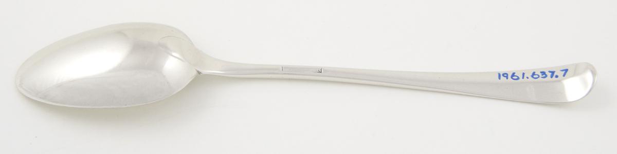 1961.0637.007 Silver Spoon underside