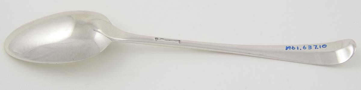 1961.0637.010 Silver Spoon underside