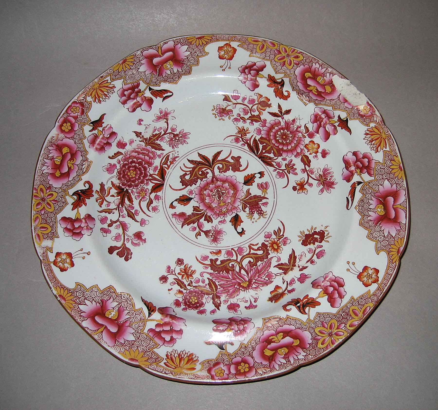 1961.0639.011 Plate