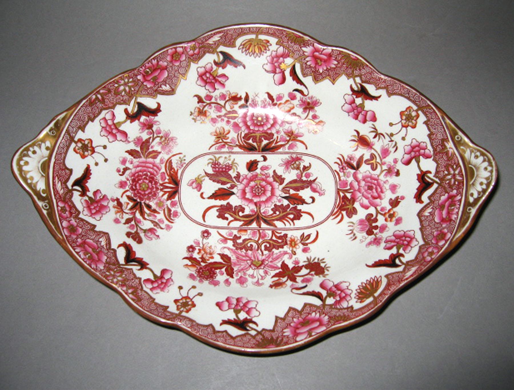 1961.0639.027 Spode ironstone dish