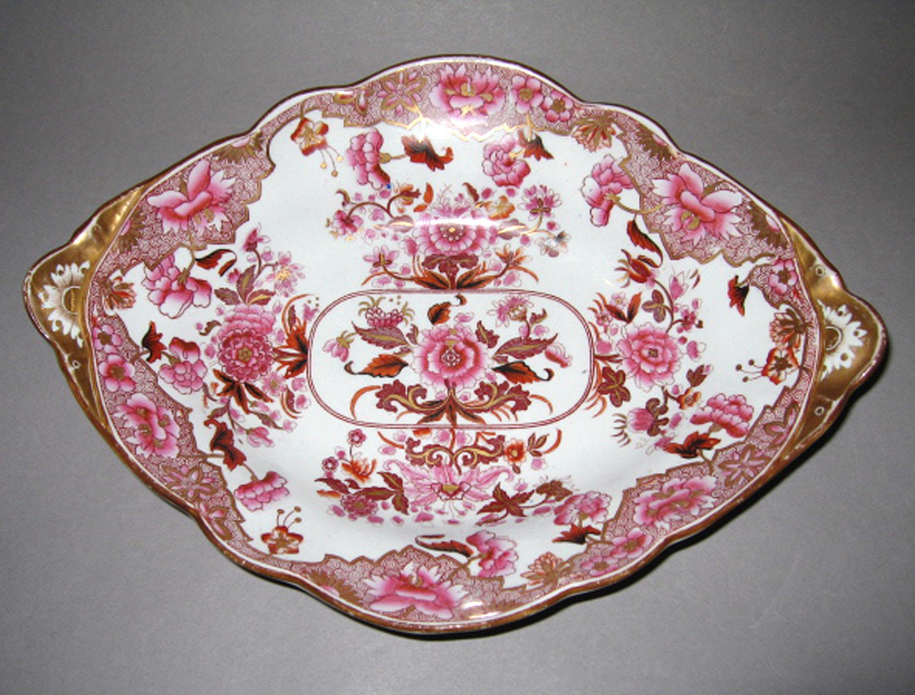 1961.0639.028 Spode ironstone dish