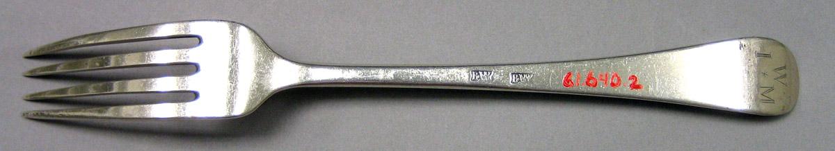 1961.0240.002 Silver Fork underside