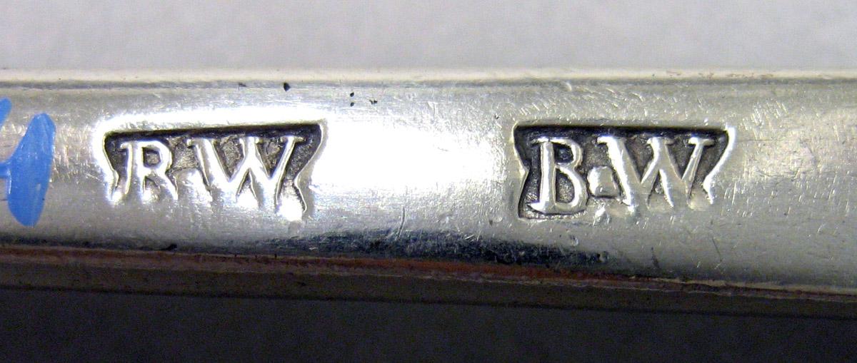 1961.0240.004 Silver Fork mark