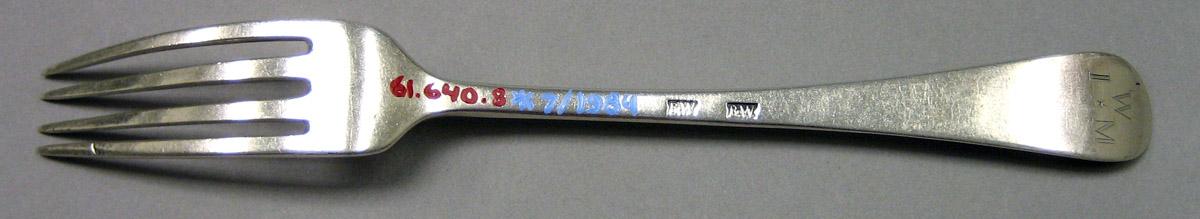 1961.0240.008 Silver Fork underside