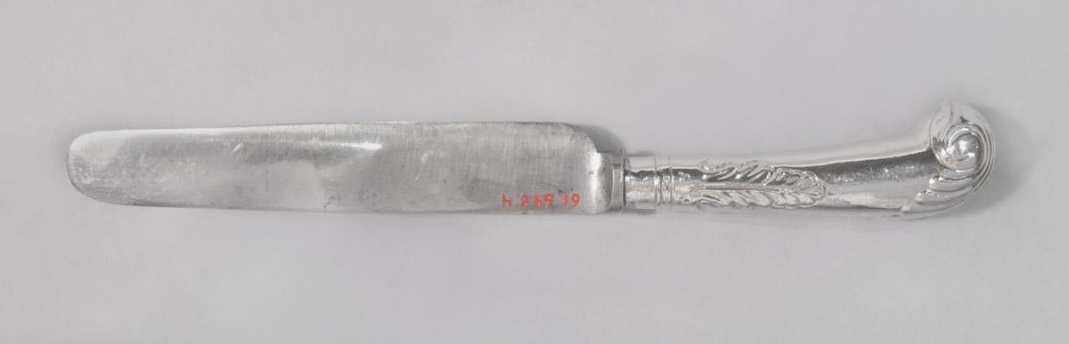 1961.0643.004 Knife, underside