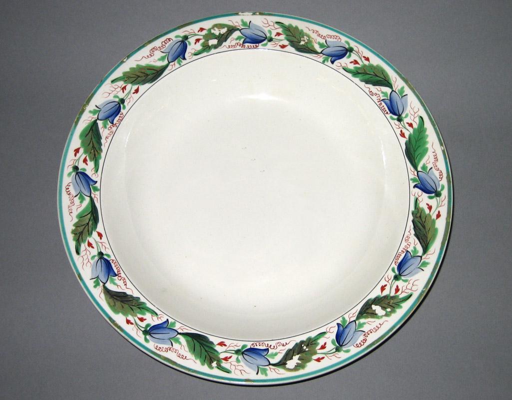 1961.0654.0010 Plate or bowl