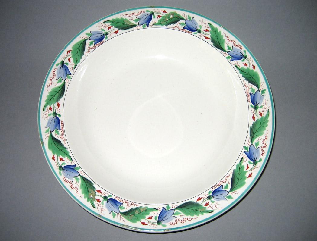 1961.0654.0011 Plate or bowl