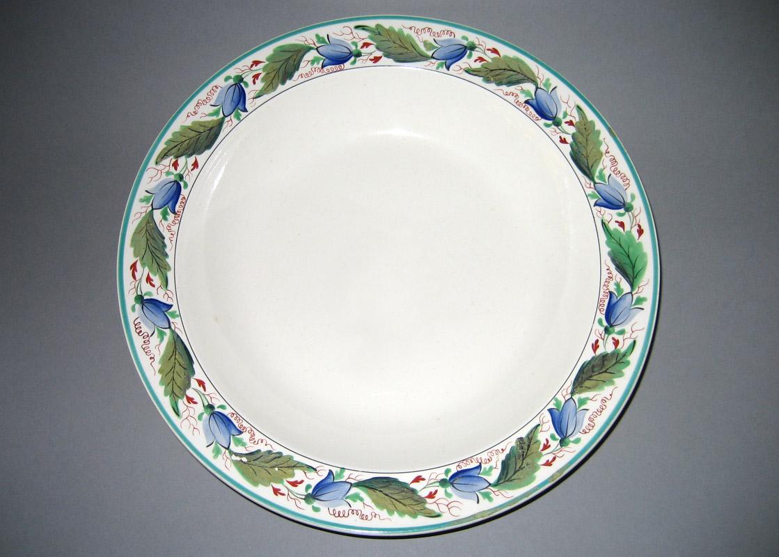 1961.0654.0026 Plate or bowl