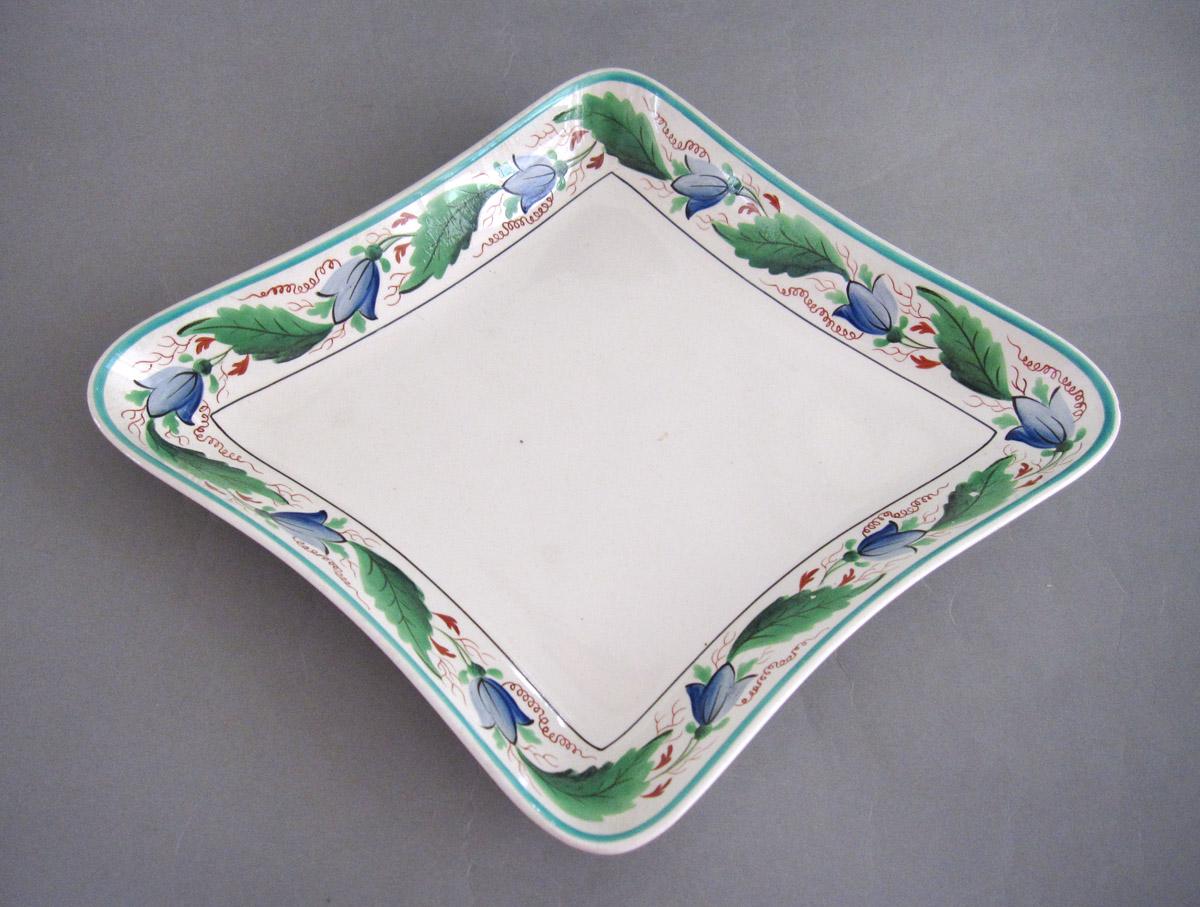 1961.0654.058 Dish