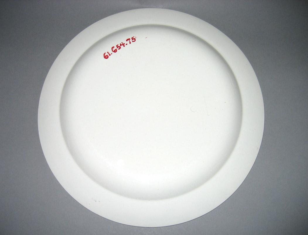 1961.0654.0075 Plate underside