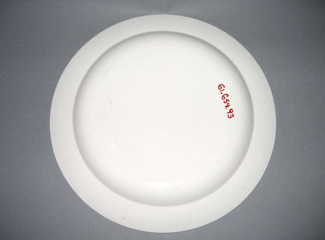1961.0654.0093 Plate underside