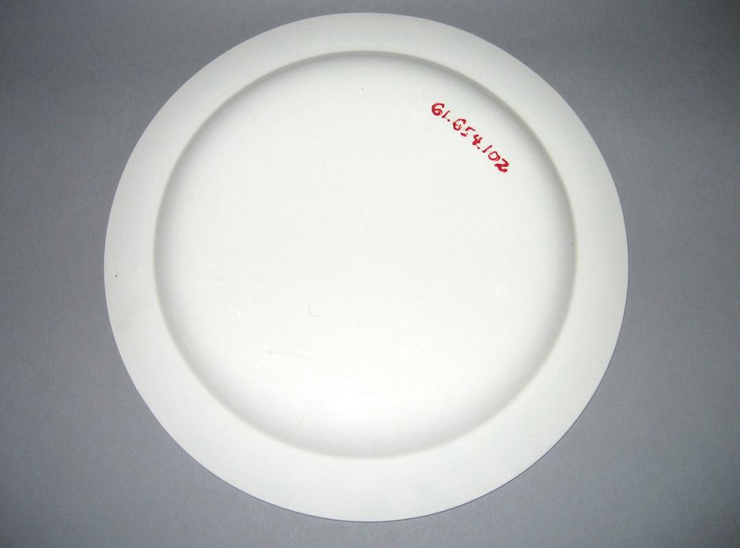 1961.0654.0102 Plate underside