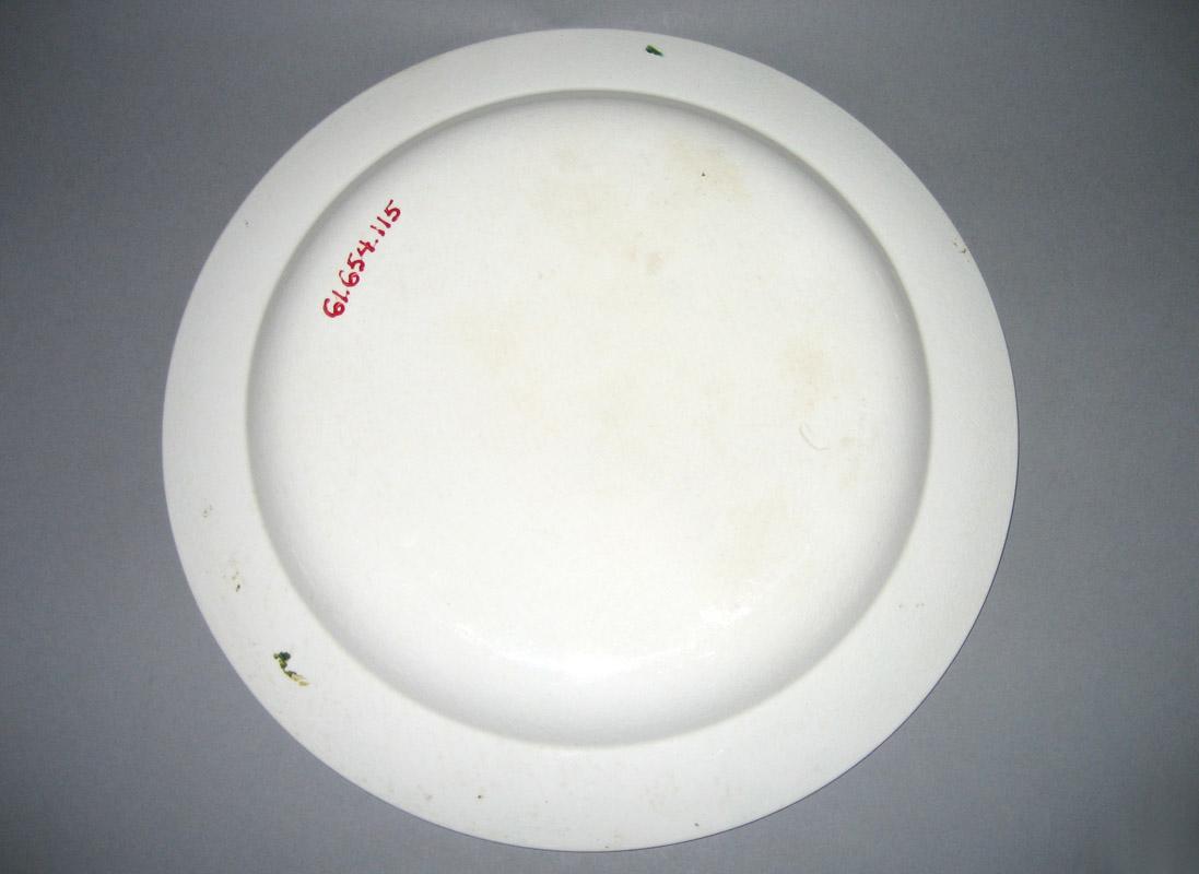 1961.0654.115 Plate underside