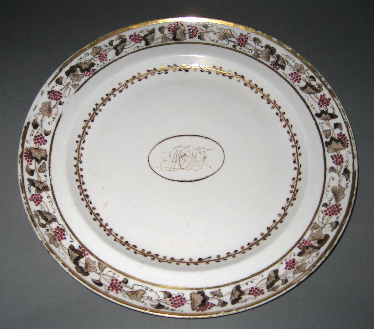 1961.0655.010 Porcelain Plate