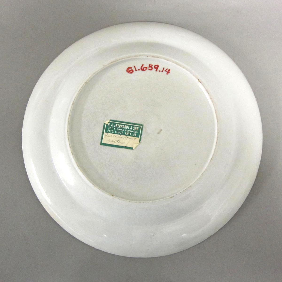 1961.0659.014 Porcelain plate underside