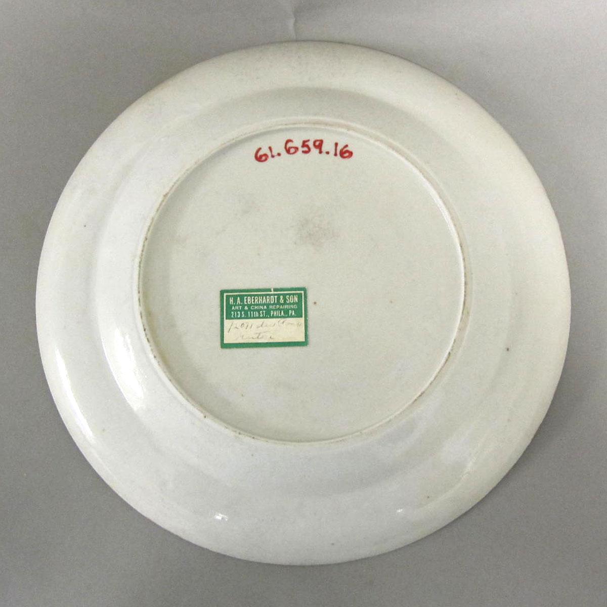 1961.0659.016 Porcelain plate underside