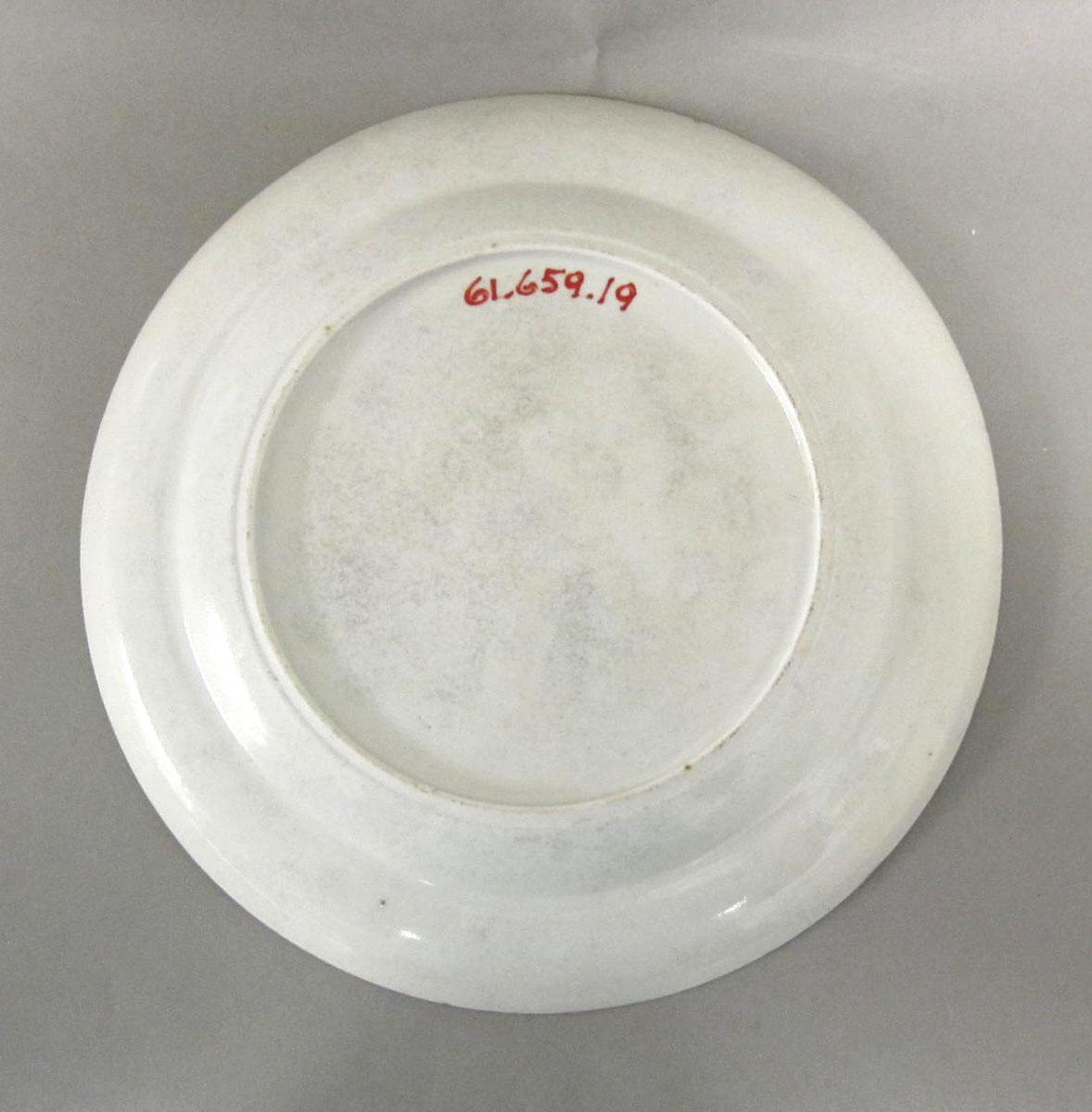 1961.0659.019 Porcelain  plate underside