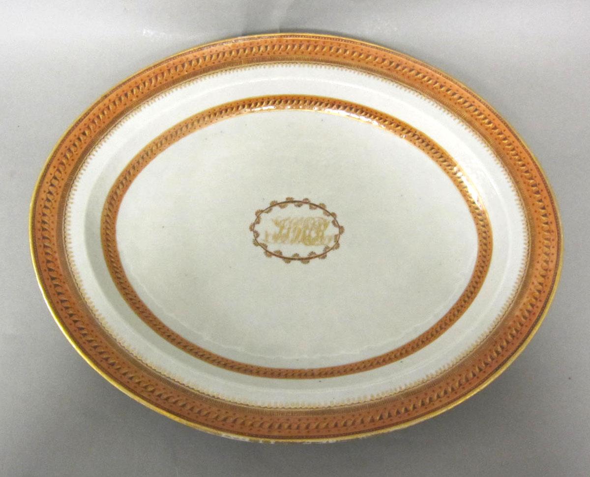 1961.0659.024 Porcelain platter