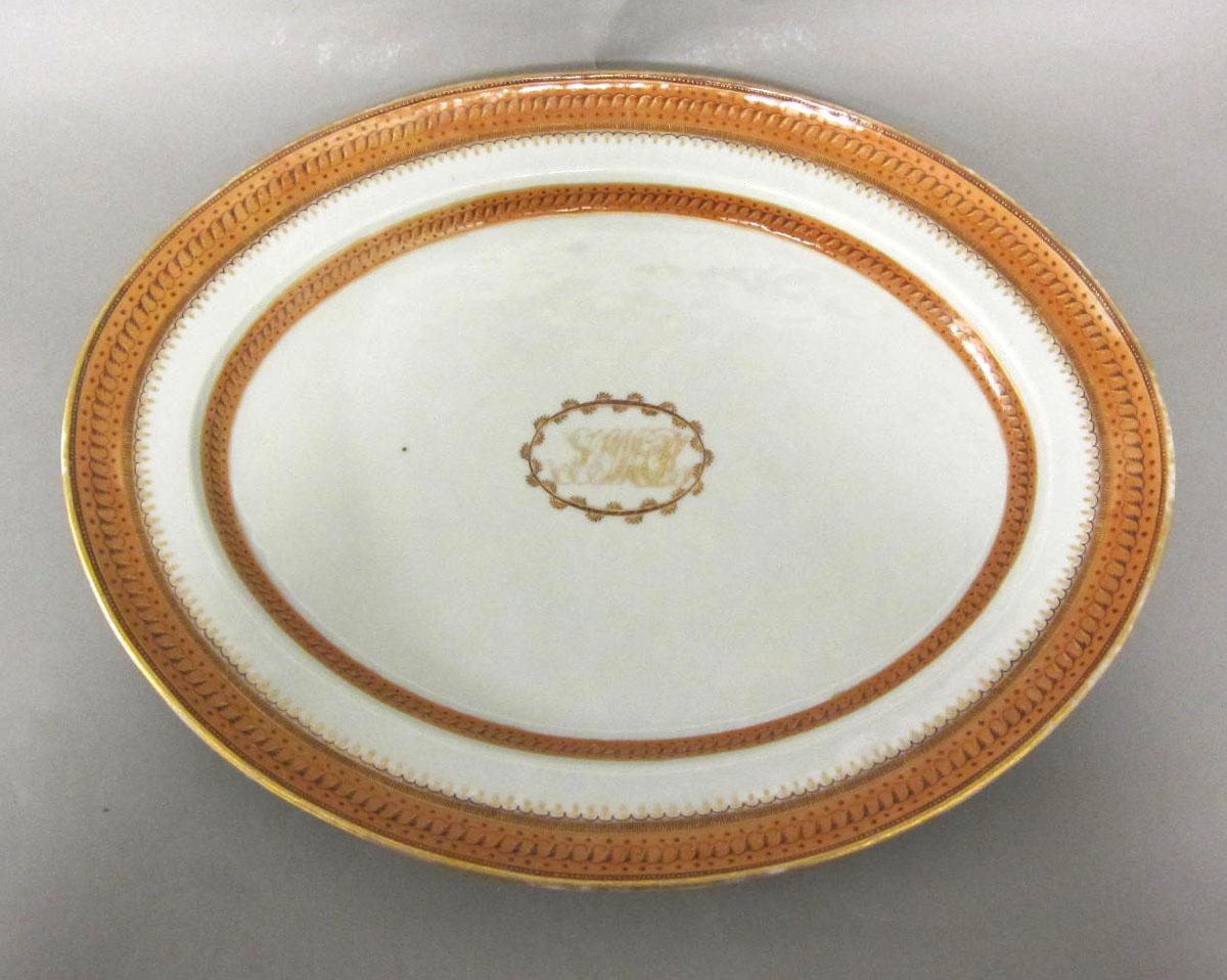 1961.0659.030 Porcelain platter