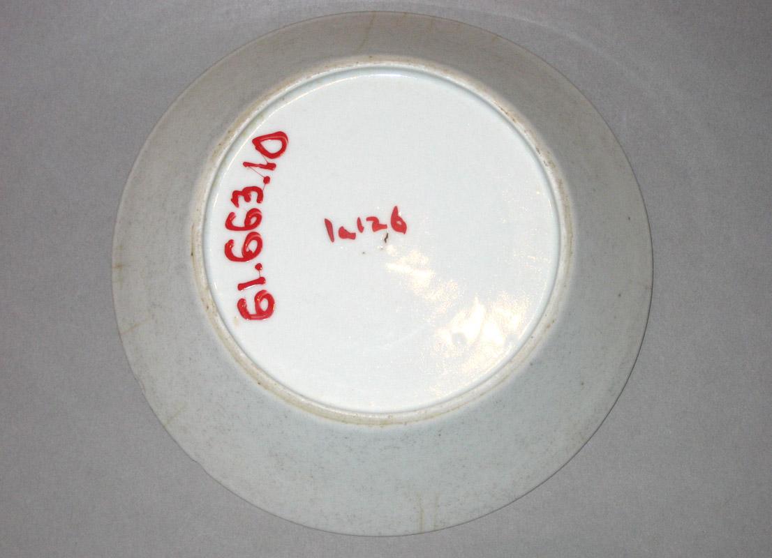 1961.0663.010 Porcelain Saucer underside